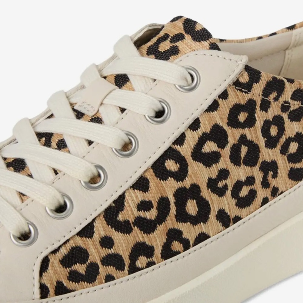 Vionic Winny Leather Leopard Sneakers 8.5 - Picture 2 of 14
